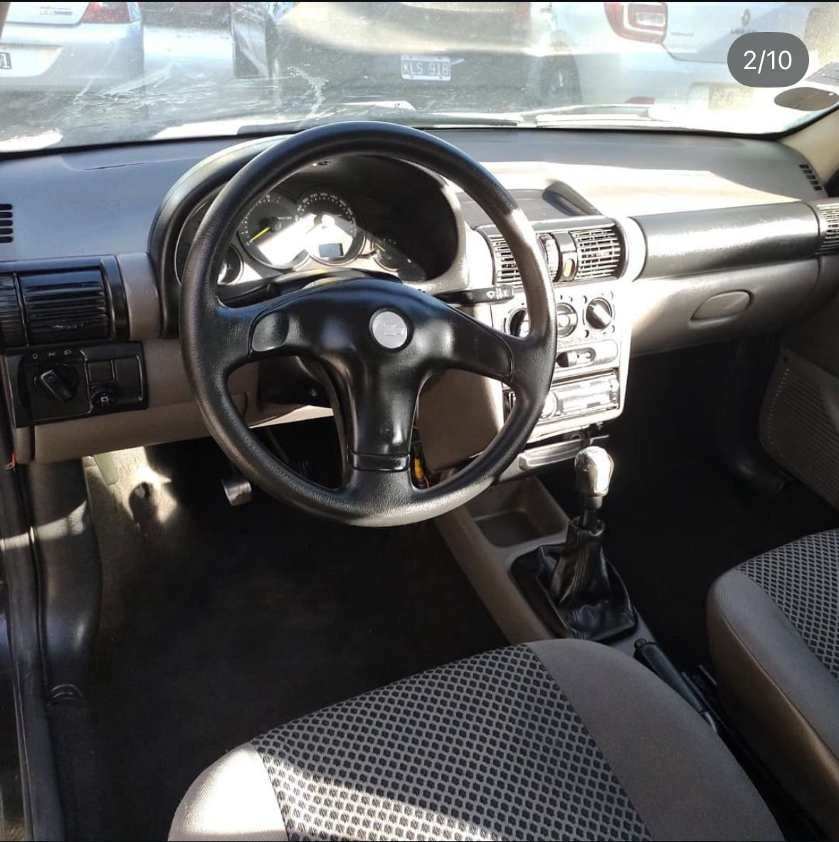 Después de limpieza integral - interior Volkswagen Gol limpio impecable reluciente